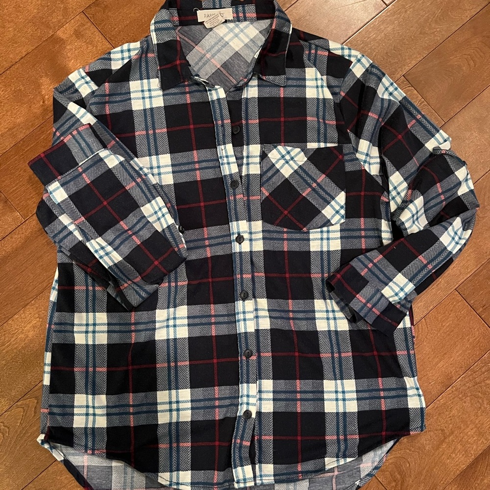 Boys,size Medium,flannel pattern shirt
